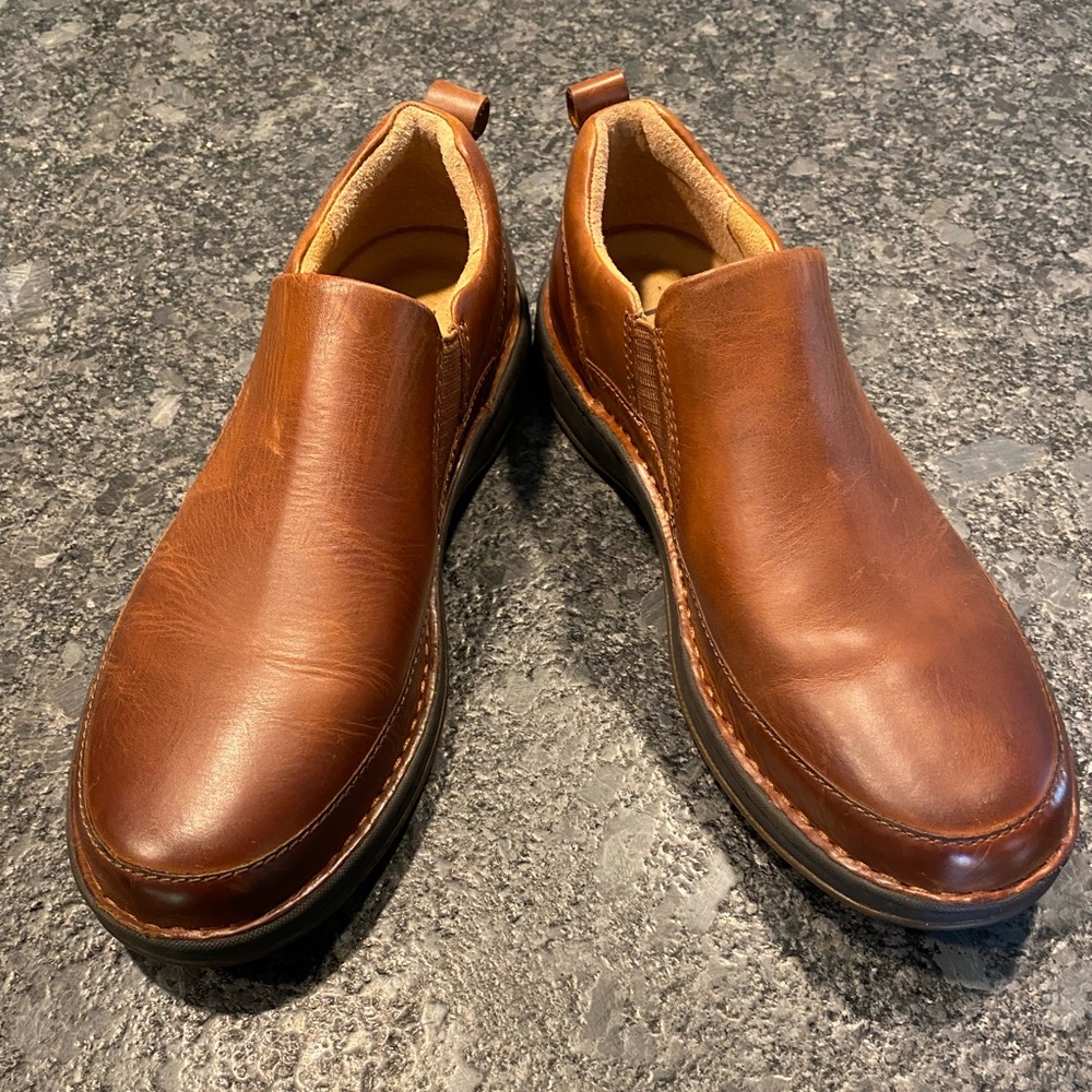 Born slip-on